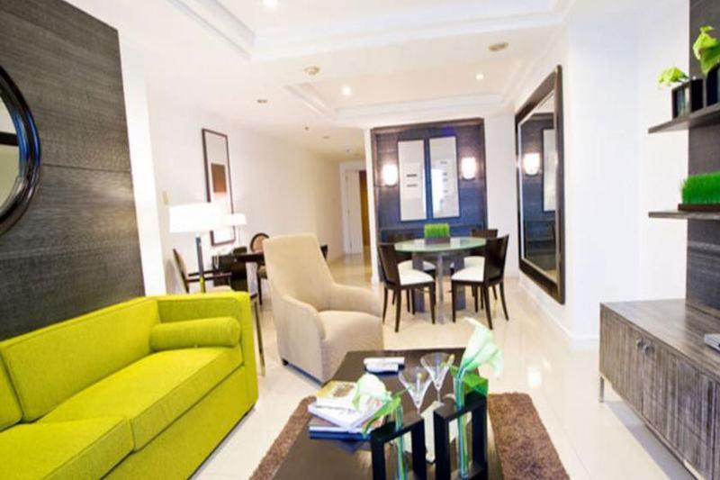 Готель Astoria Plaza Pasig City Екстер'єр фото