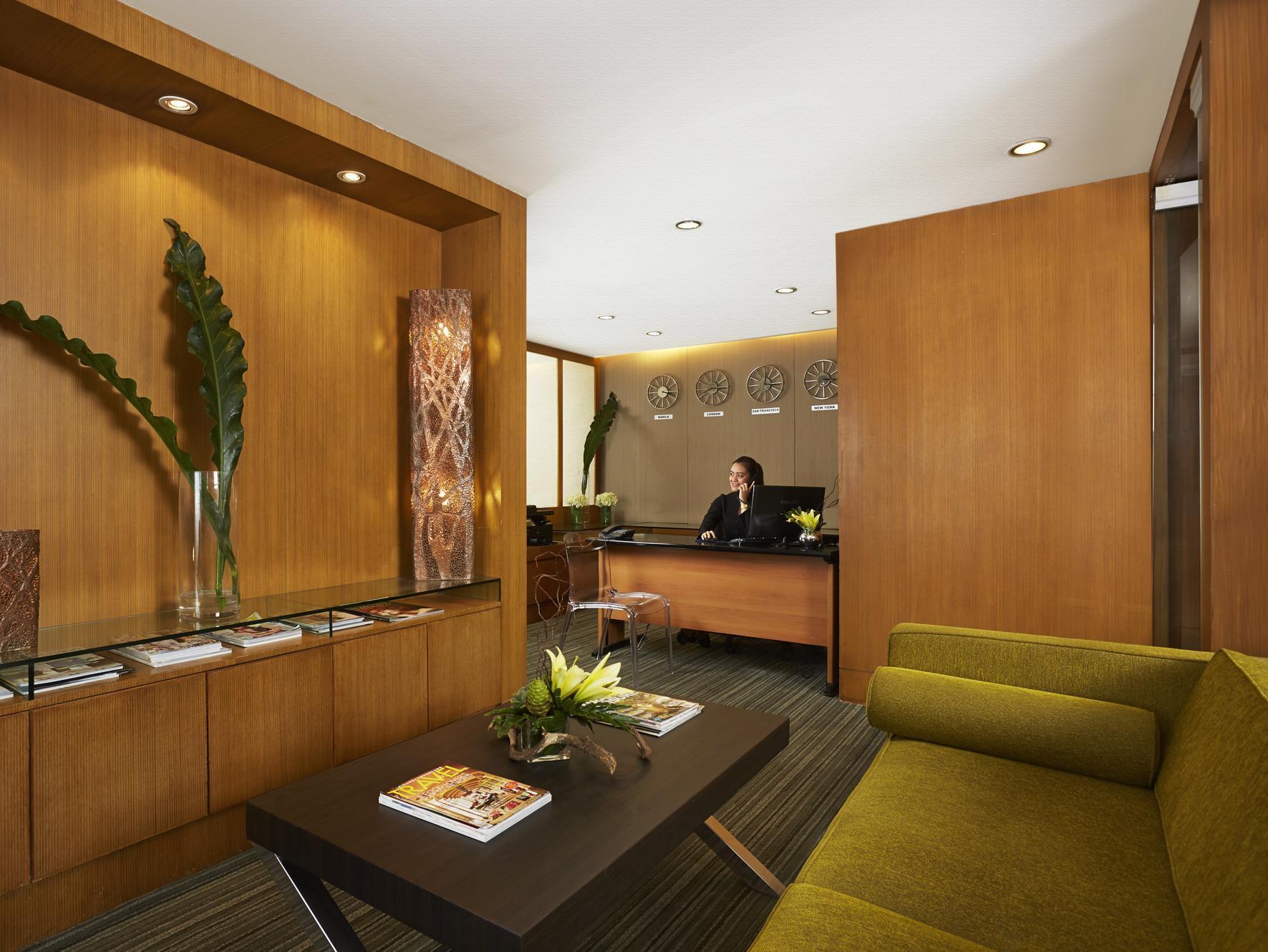 Готель Astoria Plaza Pasig City Екстер'єр фото